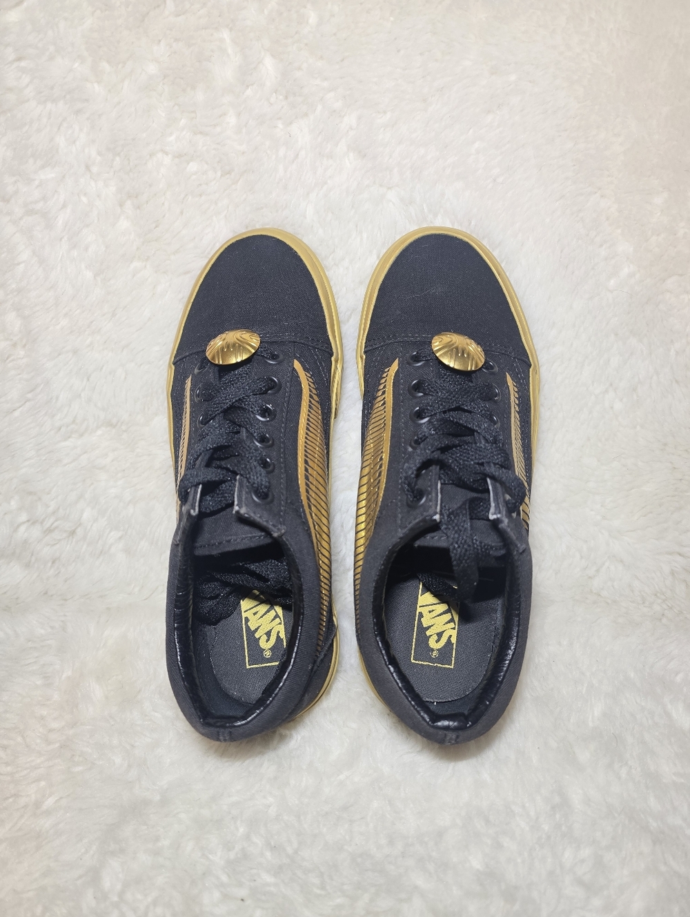 Vans x Harry Potter Old Skool "Golden Snitch" Sneakers - Women's 6 NWOT - Picture 12 of 14